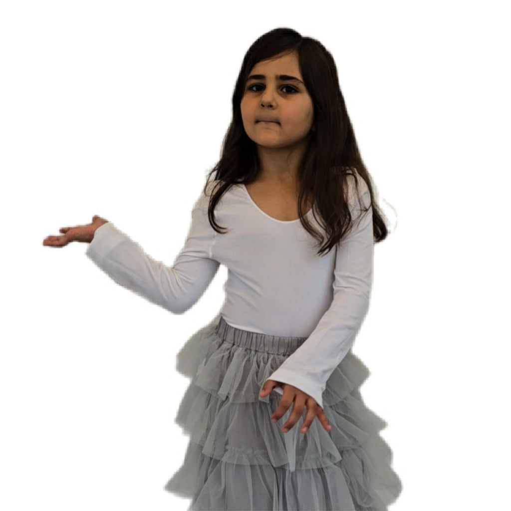 בגד גוף בסיסי ואלגנטי לילדות בגזרה צמודה.
