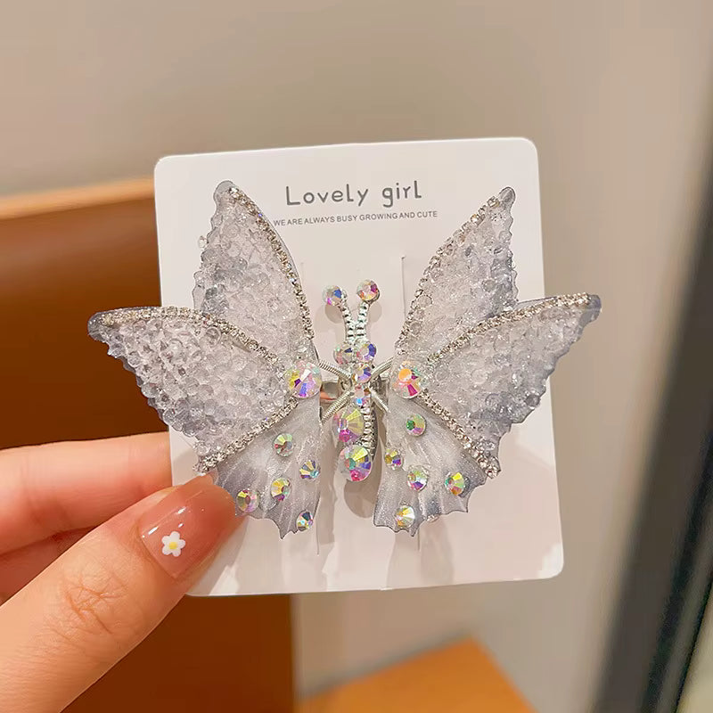 "סיכת “פרפר קריסטלים מהאגדות